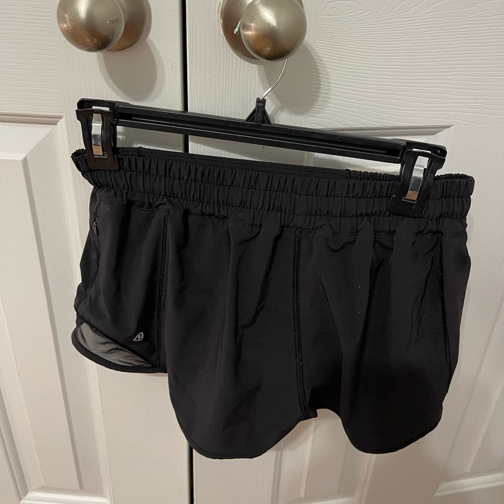 Lulu lemon shorts size 6 with built in underwear